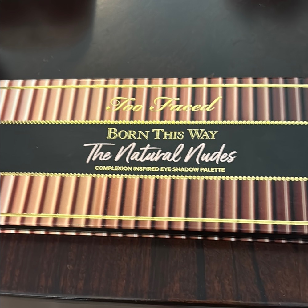 Too Faced Born This Way The Natural Nudes Eyeshadow Palette